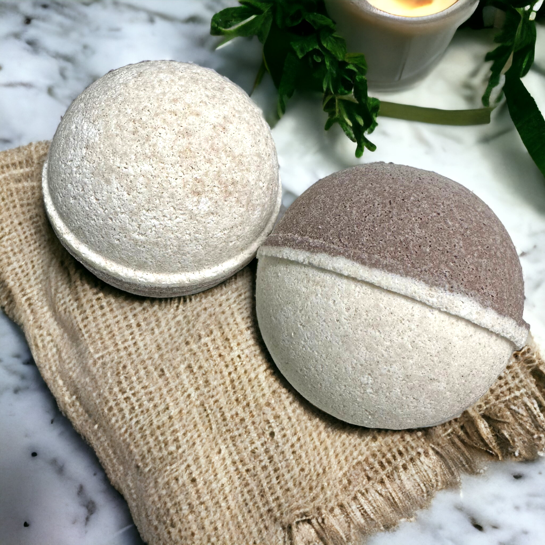 Oatmeal Milk & Honey Bath Bomb (Soothing, Gentle, Moisturizing)